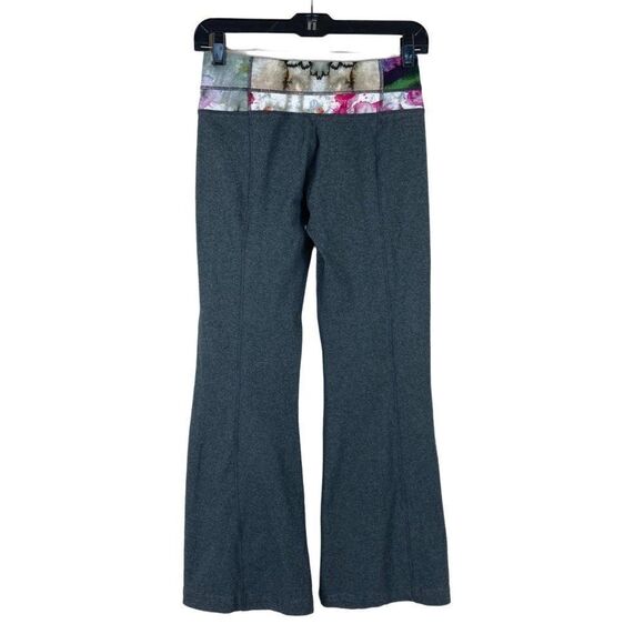 Lululemon Groove Pant Blurred Blossoms Heathered Fossil Flare Yoga Pants *FLAWS* - Picture 3 of 13